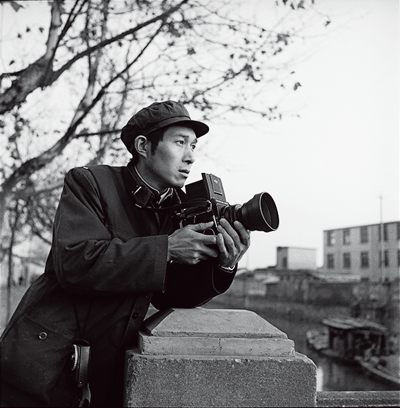 70年代的汤德胜（1947年生）拍摄运河.png