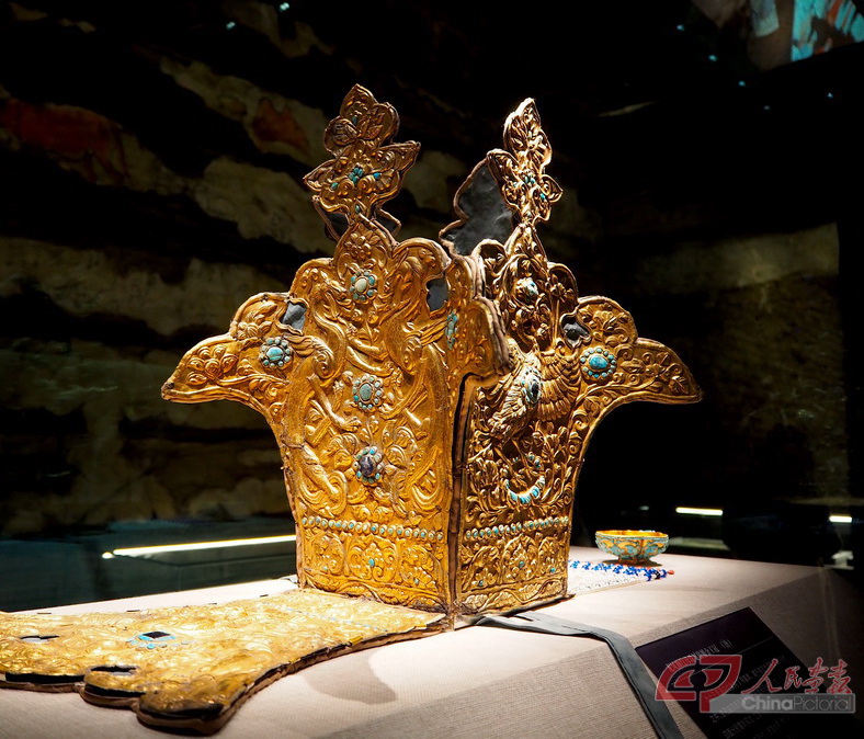 王冠修复复原展示效果封面.jpg
