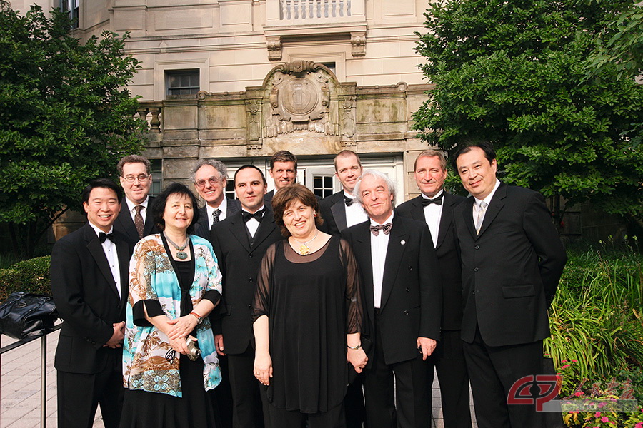 2009年，张晋教授担任美国克里夫兰国际钢琴比赛评委2.jpg