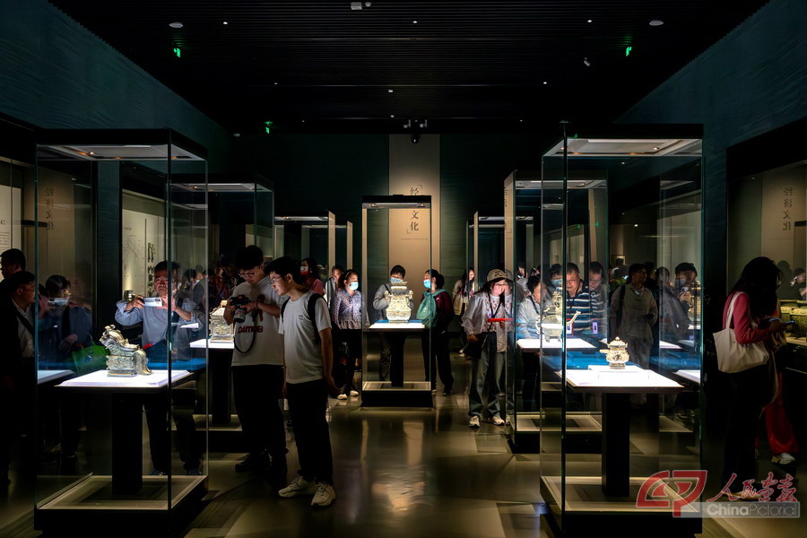 BL4I1848-已增强-降噪.jpg