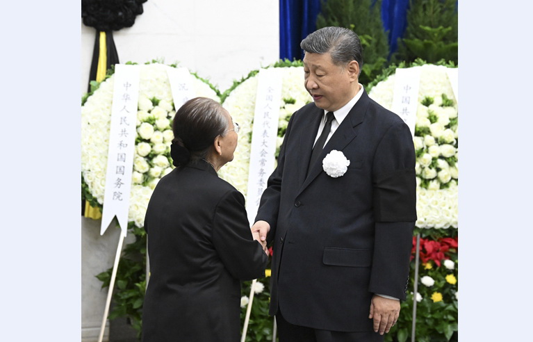 ac61455413ad448faff01b6a37566686封面.JPG