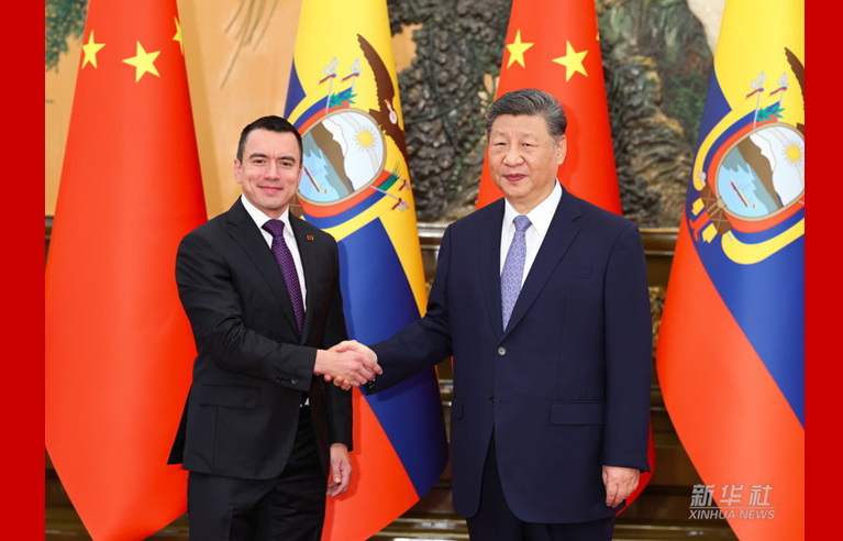d2aa90d7d19e4a588d8d7a96c65b7f4a封面.jpg