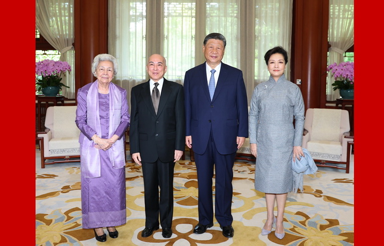 5a23e106c6454a0ebd8266e1d998ee01封面11.jpg