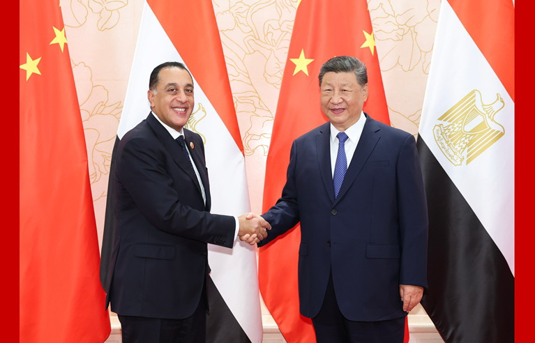 51cd1b4aea16497aabc9516647da14c5封面1.jpg