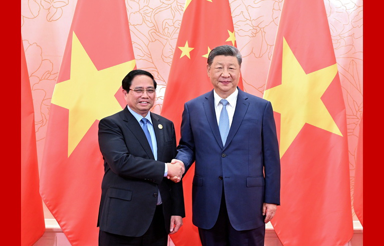 8cd1633203a44aca9ed681b2b3563207封面.jpg