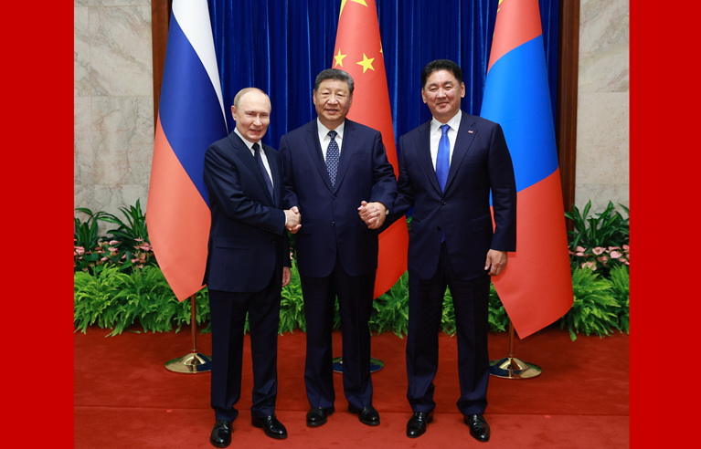 76a7e42c27d84e818e7bd02d20effa07封面1.jpg