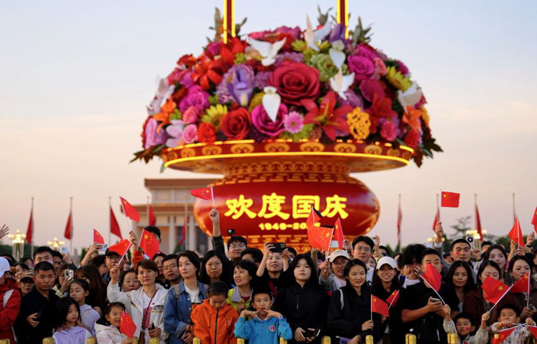 5d9f5dc7b4204de893d5db983812a65a封面1.jpg