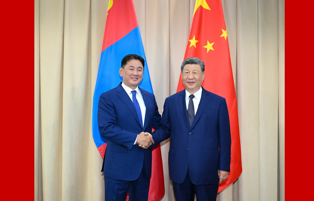 7064dafe527442cba2363f662ac02437封面1.JPG