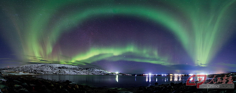 俄罗斯-北冰洋的极光.jpg