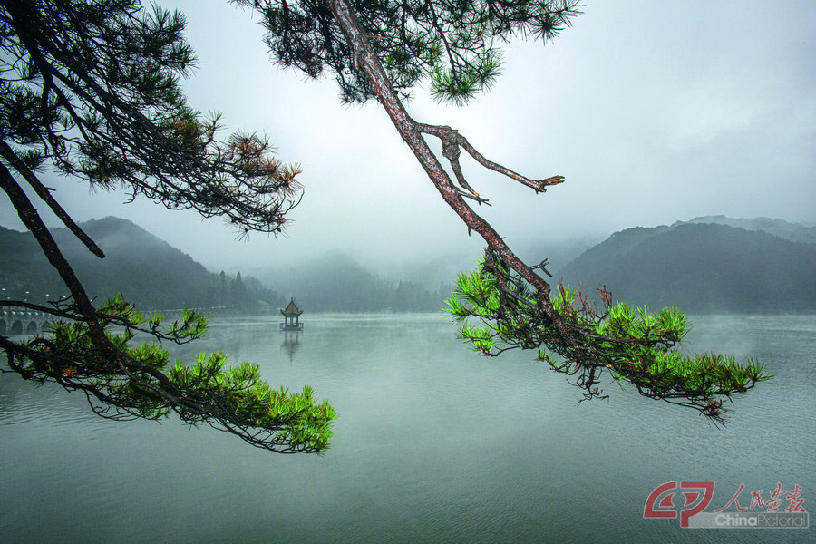 庐山文化景观【芦林湖】2010年.jpg