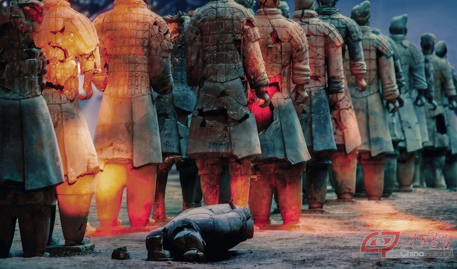 敦煌石窟【残塔夕照】--1985年.jpg