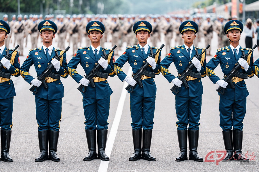 仪仗礼兵038-_3WQ1155-万全人民画报18500782713.jpg