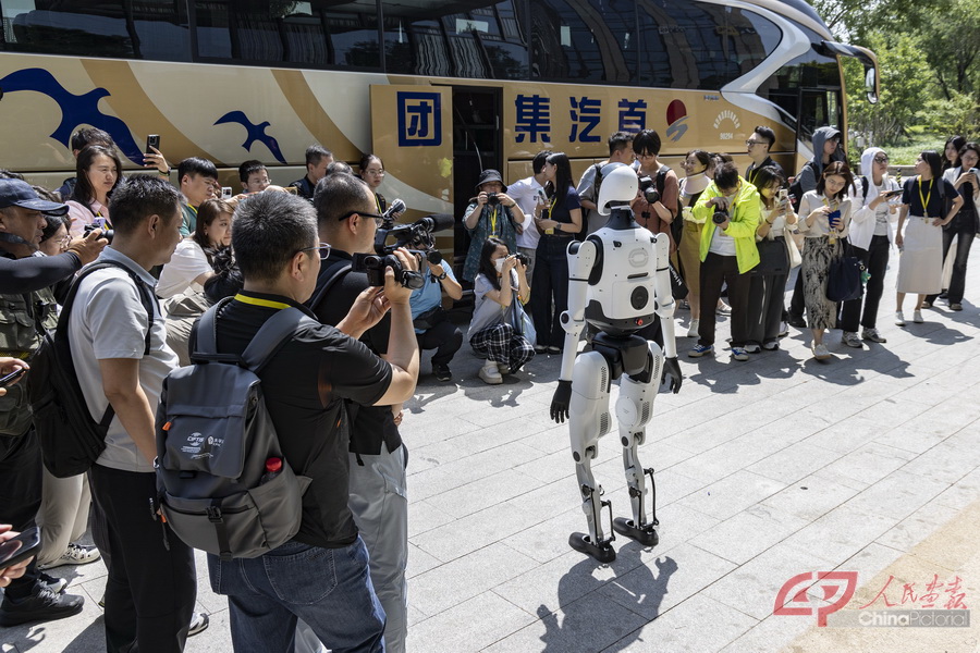 微信图片_2025-06-17_201301_129.jpg